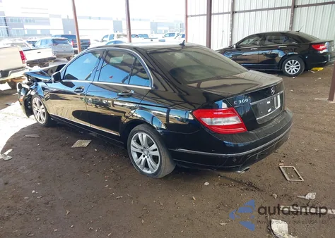 2010 Mercedes-Benz C 300 Luxury/Sport from USA, damaged, VIN WDDGF5EB5AR112154